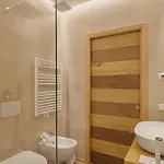 Le Mura Λατζίζε