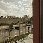 Le Mura Λατζίζε