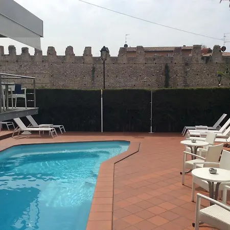 Hotell Le Mura 3*