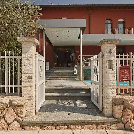 Le Mura Hotel 3*