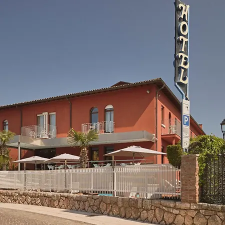 Le Mura Hotel 3*